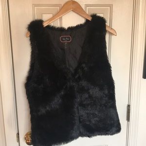 Black Faux Fur Vest